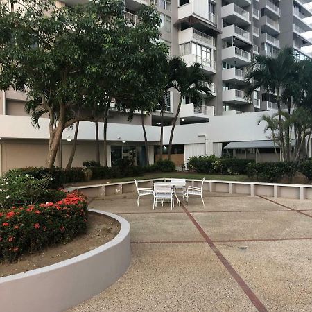 Beach Front Beach View 1 Bedroom 2Bathroom Coral Beach Apt San Juan Exterior photo